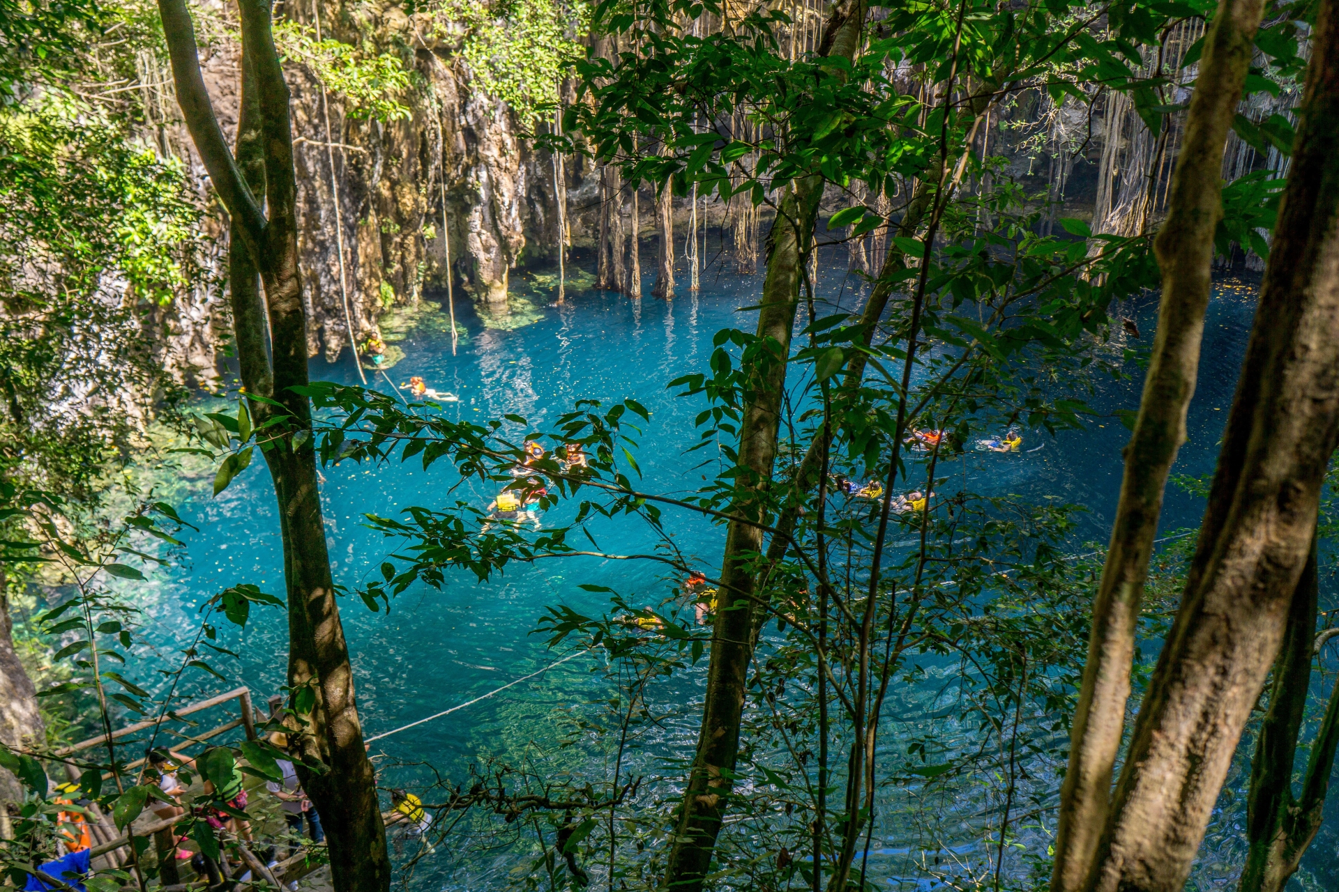 Le Cenote Yokdzonot